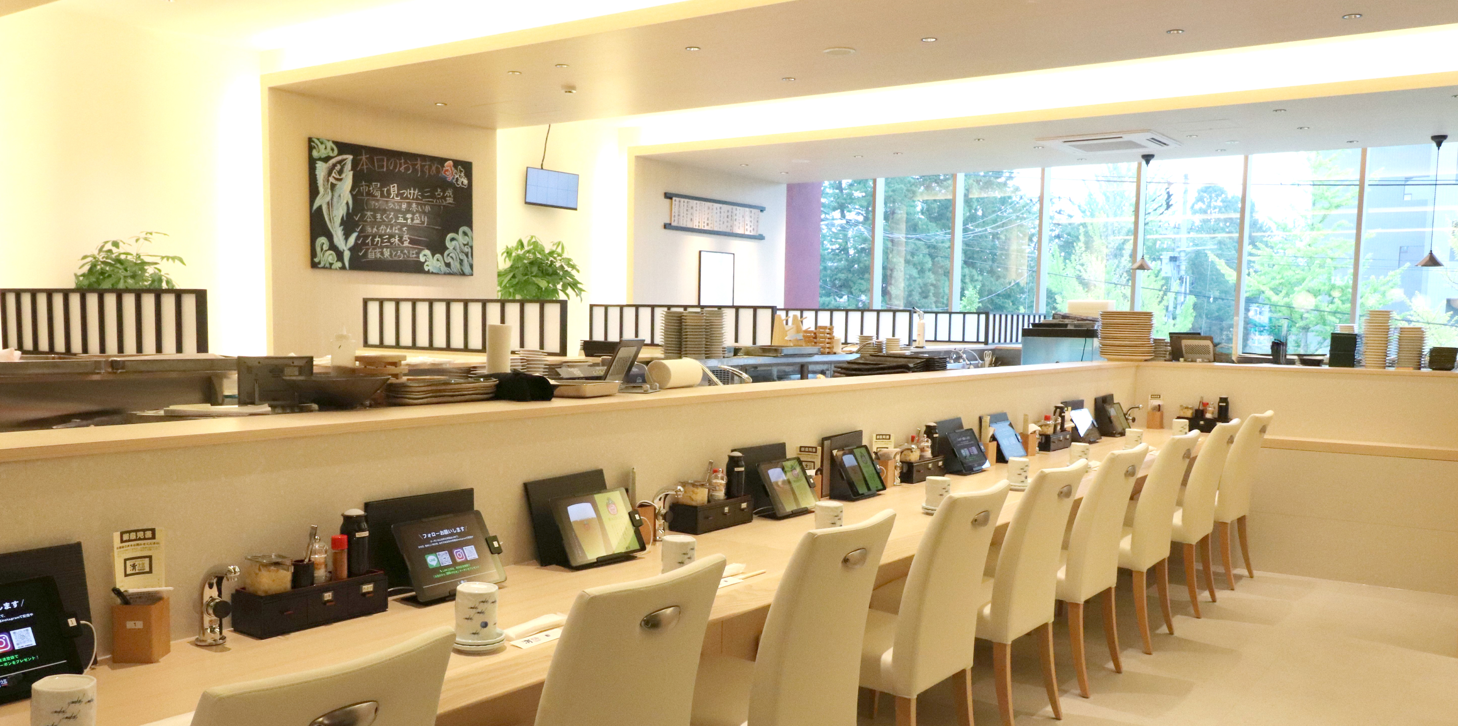 すし清次郎イオンモール仙台上杉店　職人が握ります